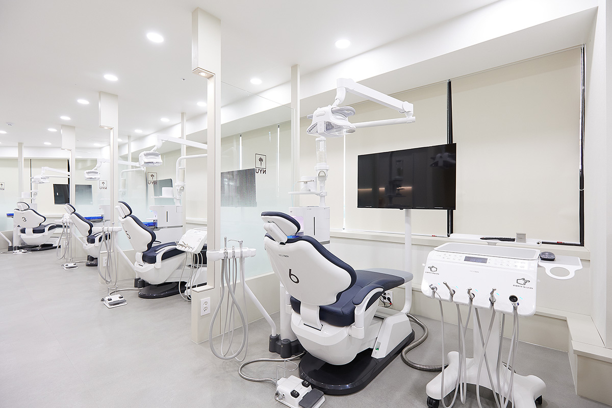 New York Smile Dental Clinic interior view 4